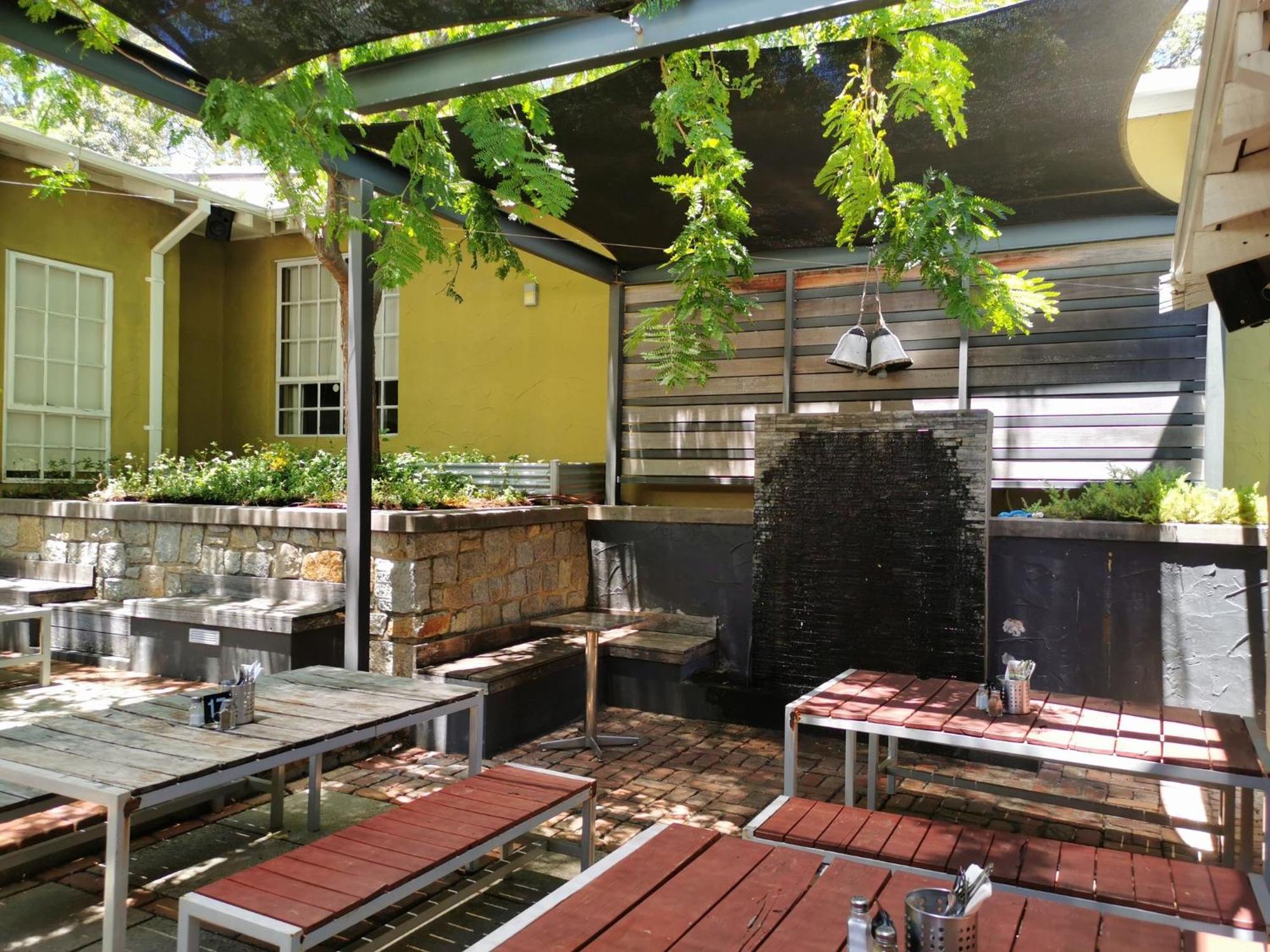 Mahogany Inn And Distillery Mahogany Creek Ngoại thất bức ảnh