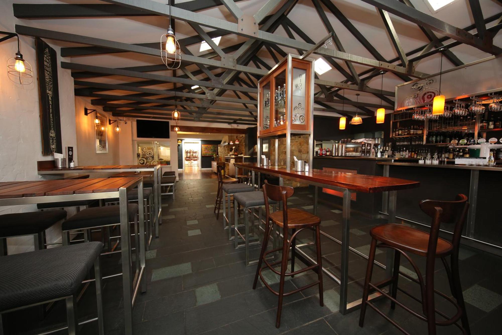 Mahogany Inn And Distillery Mahogany Creek Ngoại thất bức ảnh